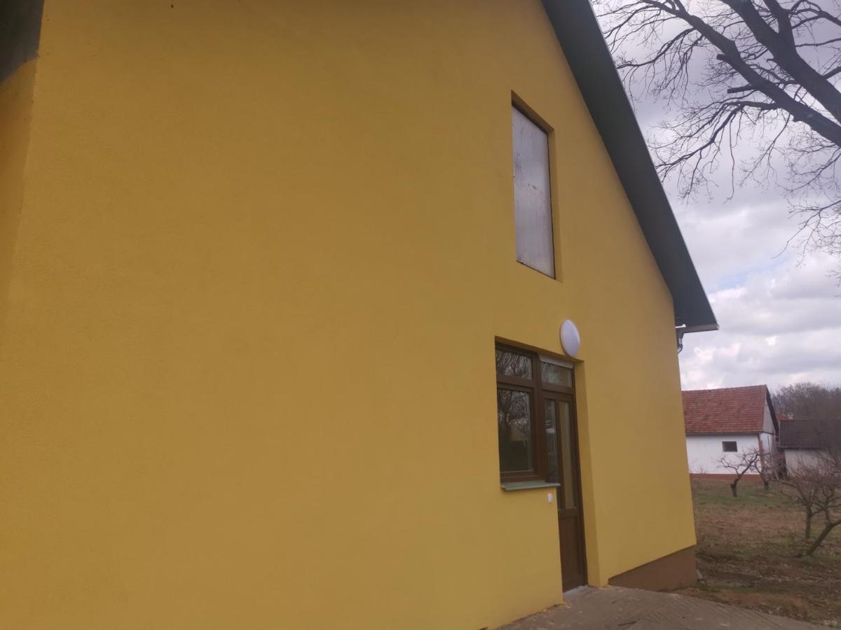 Podlovics Tanya Panzio Leilighet Kemecse Eksteriør bilde
